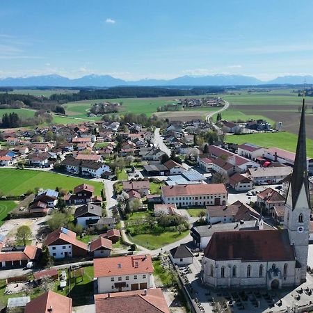 Chaletwohnung Vor Den Toren Des Chiemgaus Tacherting Exteriör bild